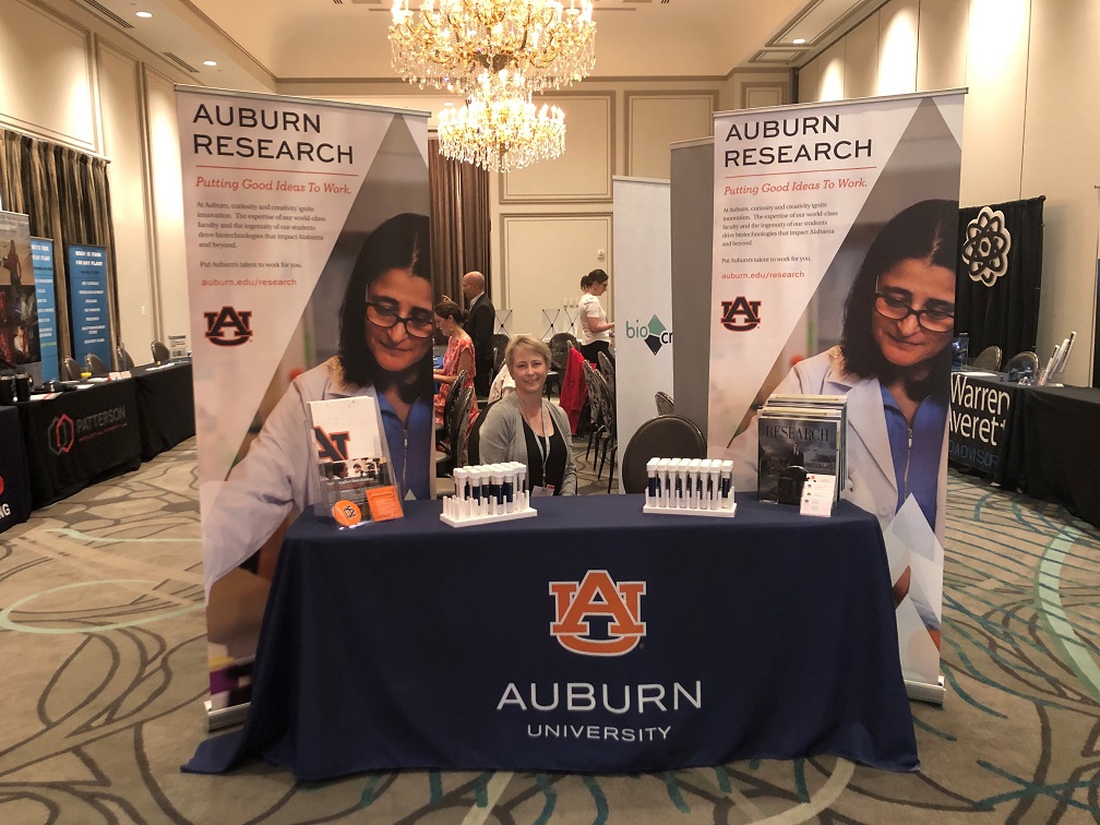 Liz Smith at Auburn University's booth for the 2022 BIO Alabama conference