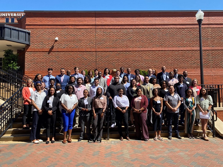 The 2022 LSAMP/MAKERS Scholars group from Auburn University, Auburn University at Montgomery and Southern Union Community College gather with their faculty and alumni mentors at the institute’s conference on April 23.